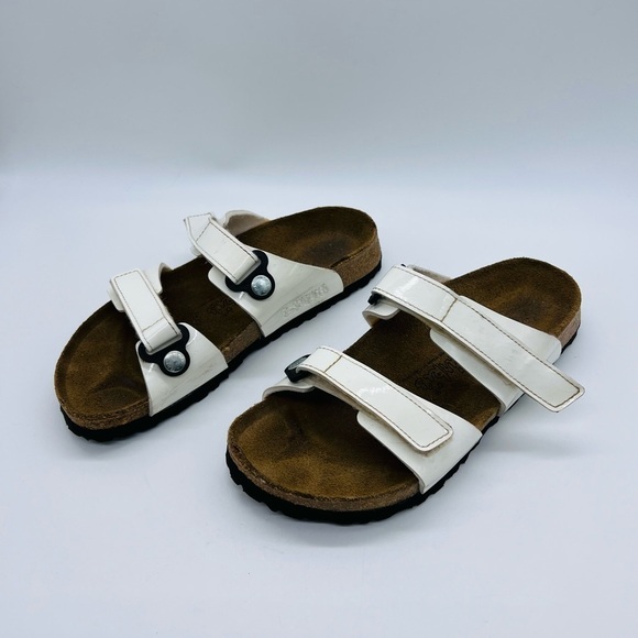 BIRKIES Shoes - BIRKIES UNISEX WHITE VELCRO SLIP ON SANDALS SIZE W6 M4